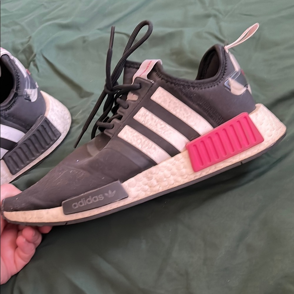 Adidas Women's Black and Pink Sneakers